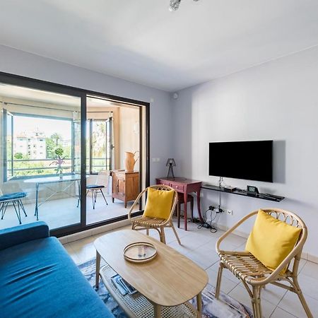 Beau Studio Veranda A Deux Pas De La Mer - Parking Inclus Жуан-ле-Пен Экстерьер фото